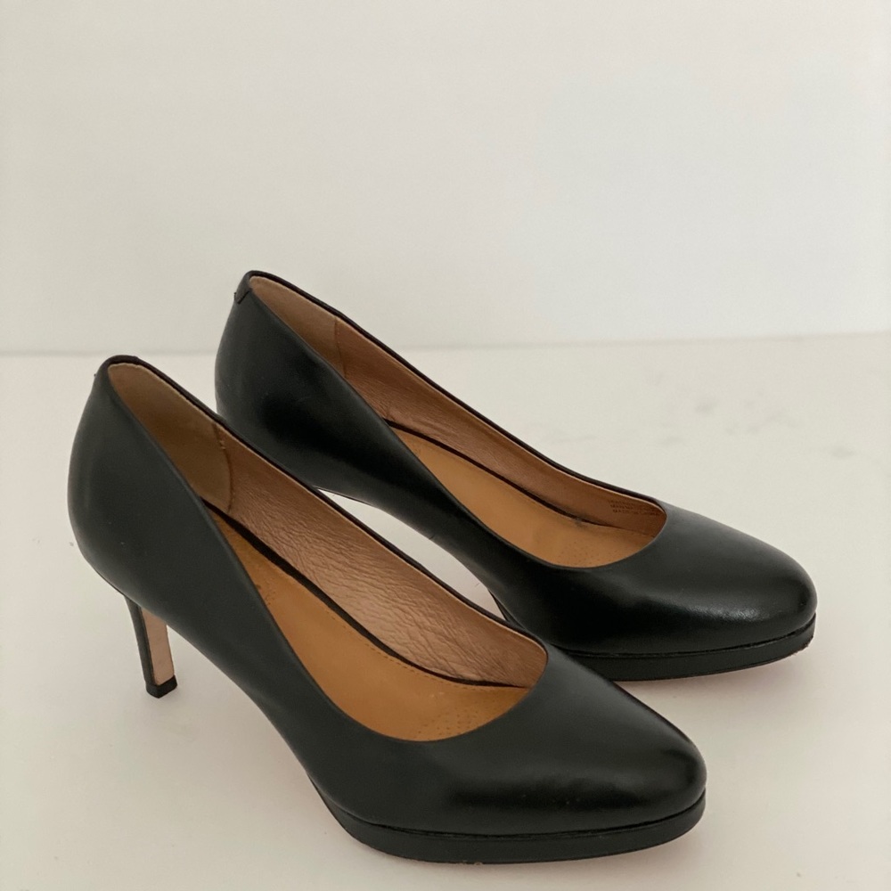 Corso Como 'Lara' Black Leather Platform Pumps